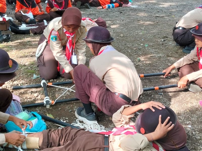 Kegiatan Pramuka SDN 4 Klatakan Kecamatan Kendit